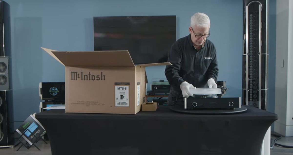 A scene from the McIntosh setup video.