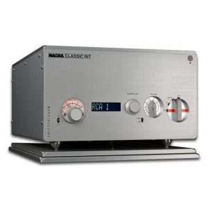 Nagra CLASSIC INT integrated solid-state stereo amplifier